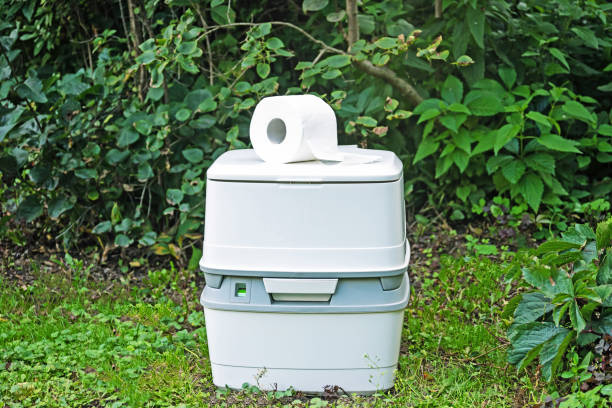 Best Luxury portable toilet rental  in East Liverpool, OH