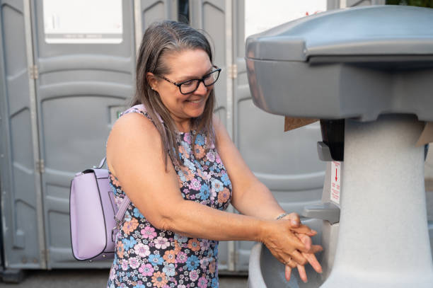 Best Handicap porta potty rental  in East Liverpool, OH